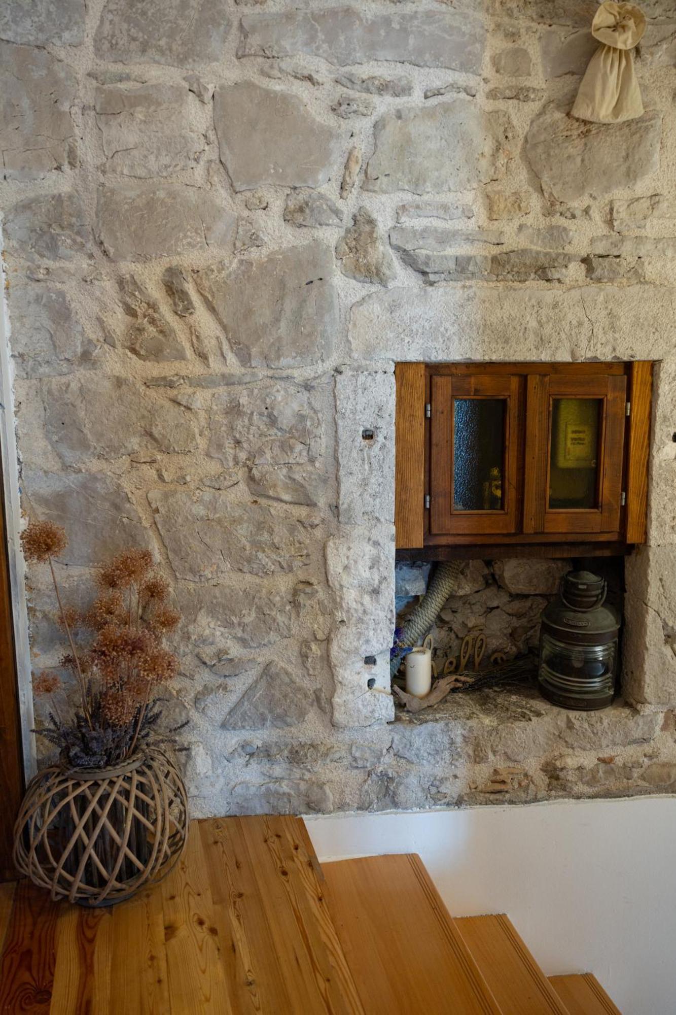 Old House Apartment Vodice Exterior photo